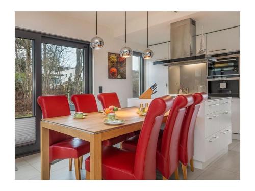 Billede fra billedgalleriet på Holiday Apartment 1 Comfortable Vacation Home i Juliusruh