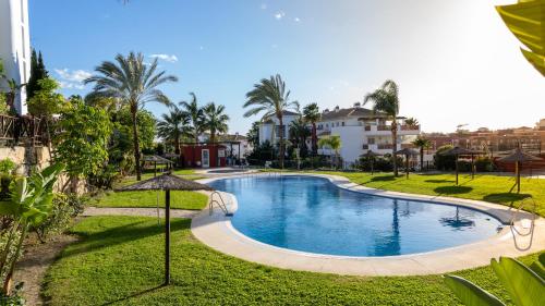 Golf Estate Apartment 3 Pools All Year, Gym, Tennis & Huge Terrace