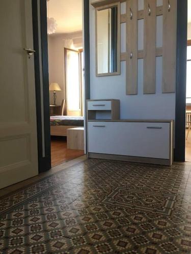 Photo de la galerie de l'établissement Appt centre ville lumineux 3p, à Saint-Étienne