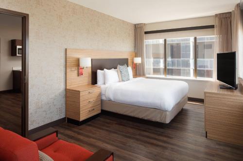 TownePlace Suites by Marriott New Orleans Downtown/Canal Street Image