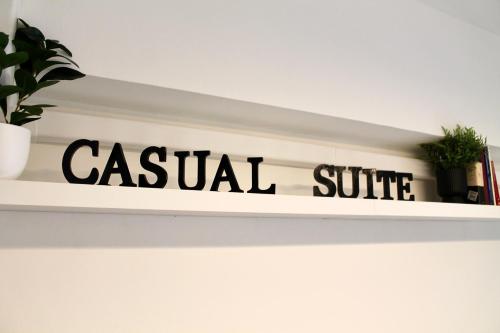 CasualSuiteRadio