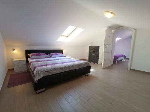 Apartments by the sea Dramalj, Crikvenica - 22501