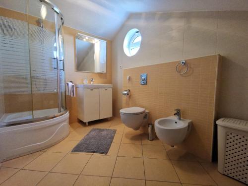 Apartments by the sea Dramalj, Crikvenica - 22501