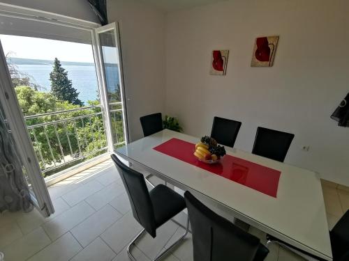 Apartments by the sea Dramalj, Crikvenica - 22501