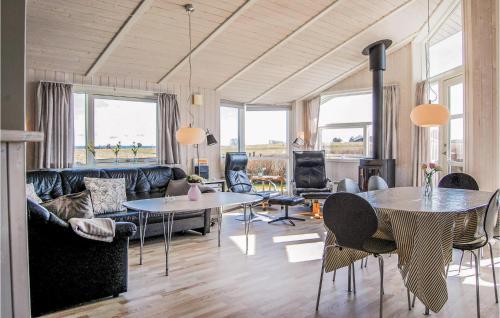 Posezení v ubytování Holiday Home Løjtnantvænget Rudkøbing Xi
