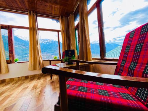Gallery image of Himalayan Crescent 2 bedroom luxury independent Villas Manali in Manāli