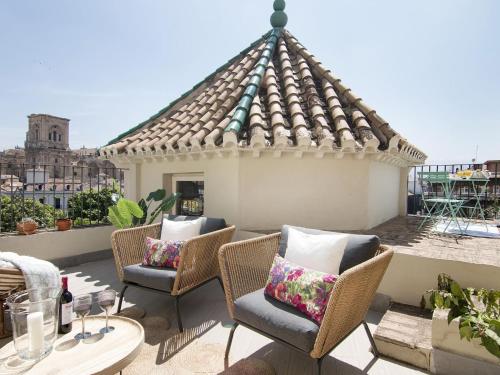 ChezmoiHomes Trinidad Deluxe Penthouse