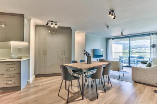 Φωτογραφία από το άλμπουμ του Newlands Peak Luxury Apartment Unit 636 στο Κέιπ Τάουν