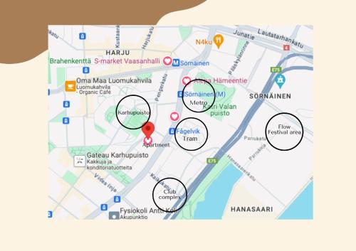 un mapa de la ciudad de Amsterdam con atracciones en círculos en Nordic Studio near tram & metro 'Kallio' area, en Helsinki