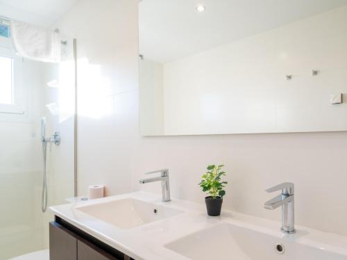 Apartamento Premium con Jacuzzi y vistas al mar en Punta Prima, Torrevieja by Rentalole photo 25