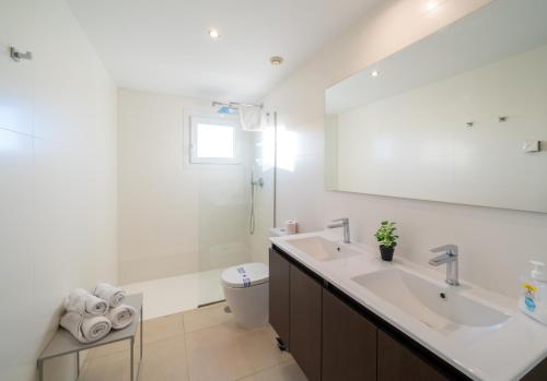 Apartamento Premium con Jacuzzi y vistas al mar en Punta Prima, Torrevieja by Rentalole photo 26