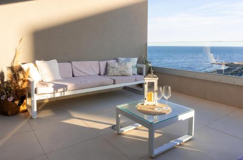 Apartamento Premium con Jacuzzi y vistas al mar en Punta Prima, Torrevieja by Rentalole photo 32
