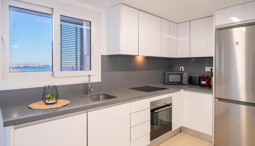 Apartamento Premium con Jacuzzi y vistas al mar en Punta Prima, Torrevieja by Rentalole photo 30