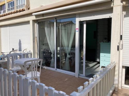 Studio 513, Port Soleil B3 au village naturiste