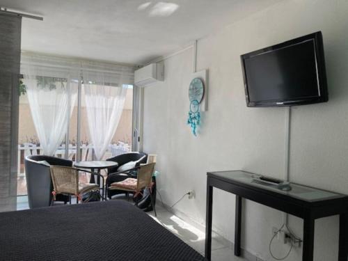 Studio 513, Port Soleil B3 au village naturiste