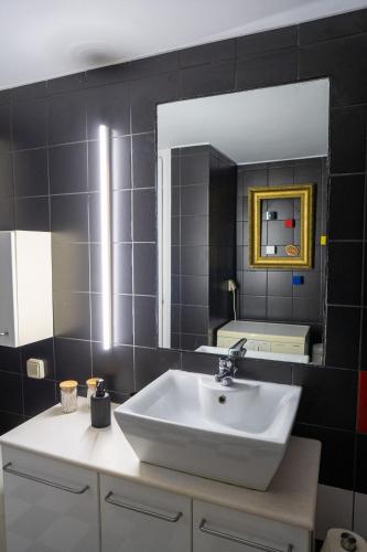 Archetypon's Athens Boutique Suite