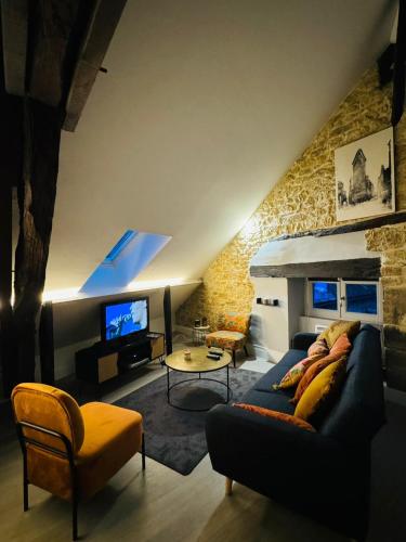 Zdjęcie z galerii obiektu Appartement* authentique meublé Sarlat coeur ville w mieście Sarlat-la-Canéda