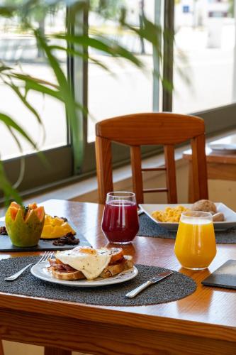 Φαγητό σε αυτό το ξενοδοχείο ή κάπου εκεί κοντά