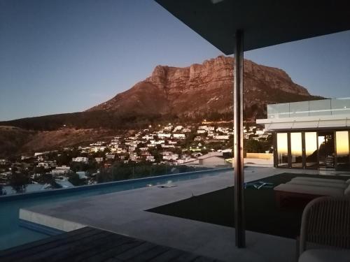 Gallery image of Leeukoppie Suite in Cape Town