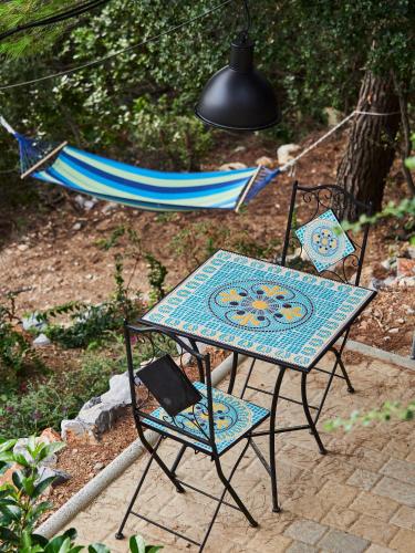 Сад в Sky Sea Resort Skiathos