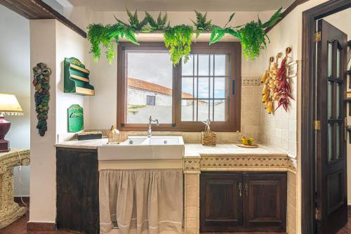 Φωτογραφία από το άλμπουμ του Villa Aurora with Heated Pool σε La Cisnera