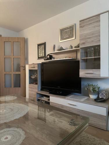 Majoituspaikan Apartment Sky keittiö tai keittotila