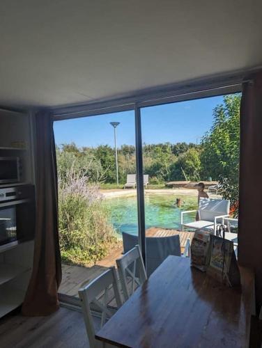 Chalet climatisé en campagne avec baignade privée