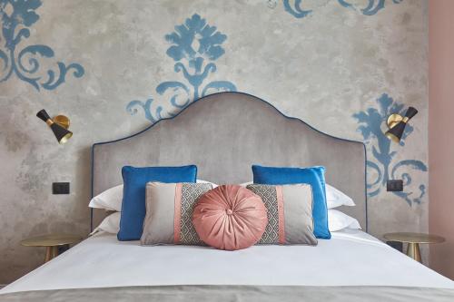 Santarosa Rooms photo 32