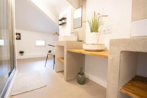 Foto sihtkohas Avignon asuva majutusasutuse Chambre d'hôtes Les Cyprès de l'île galeriist