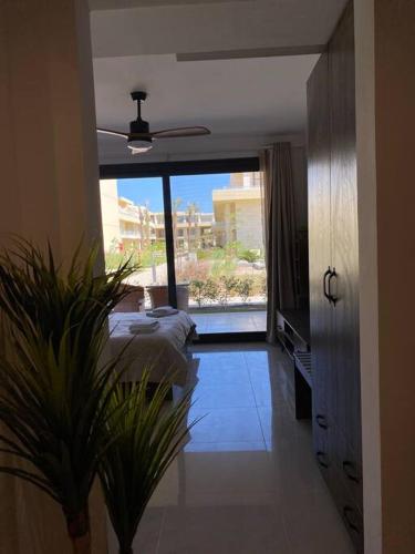 Katil atau katil-katil dalam bilik di A Bright Studio @GCribs - El Gouna W/ Shared pool!