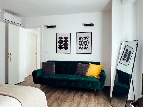 Χώρος καθιστικού στο María Luisa Home