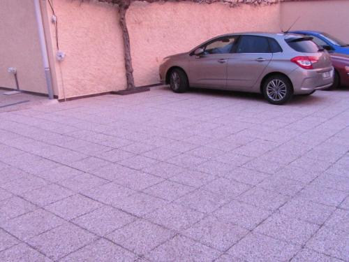 Fotografie z fotogalerie ubytování Gîte pour 2 avec parking, cuisine équipée et recharge pour véhicules électriques aux portes de Nancy - FR-1-584-119 v destinaci Choloy