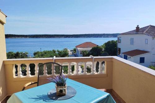 Apartments by the sea Barbat, Rab - 22561