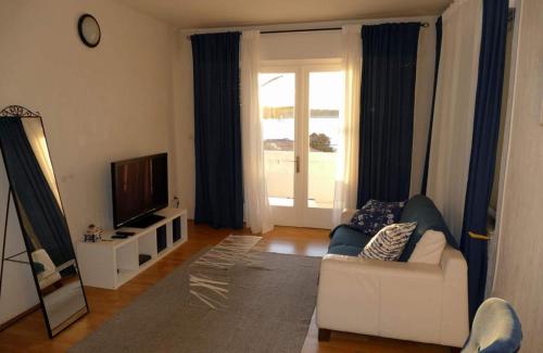 Apartments by the sea Barbat, Rab - 22564