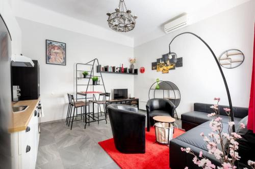 KZ10E Paola apt on Kazinczy utca