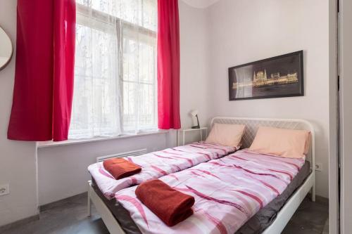 KZ10 Paola apt on Kazinczy utca 1075 Budapest, 10 Kazinczy utca kép - 3