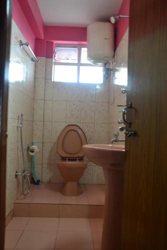 Koupelna v ubytování Salakha Homestay