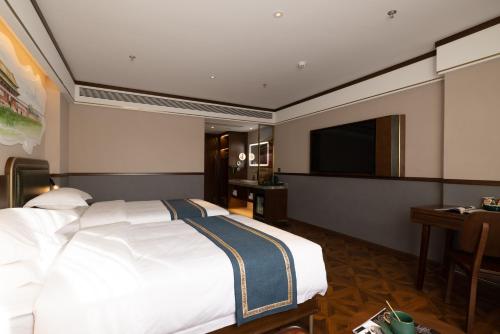 Cama o camas de una habitación en Nost algia S Hotel Beijing Liangxiang University Town 时光漫步S酒店北京良乡大学城广阳城地铁站店 Free fresh ground coffee,Free laundry service