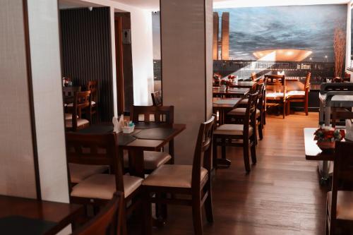 Nhà hàng/khu ăn uống khác tại Vida Plaza Hotel