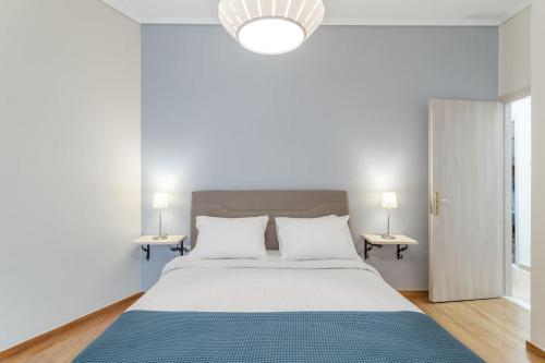 The HostMaster Urban Athenian Escape