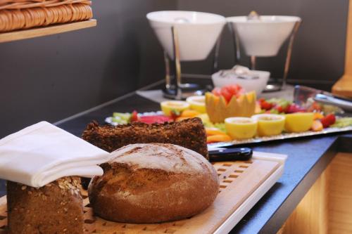 Jídlo v hotelu nebo okolí