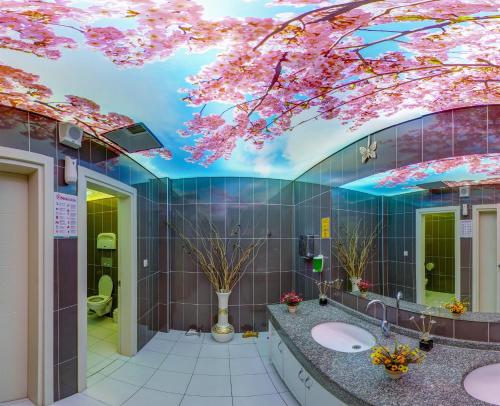 Ένα μπάνιο στο Arsi Enfi City Beach Hotel