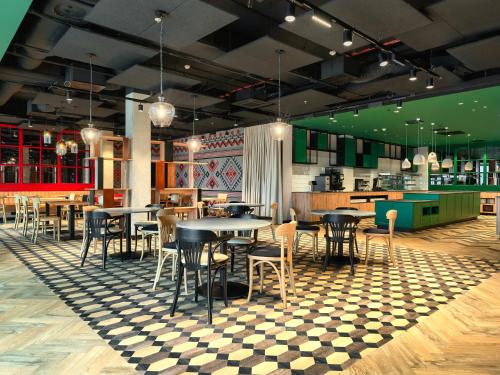 En restaurant eller et andet spisested på Happy Valley Resort Szklarska Poręba