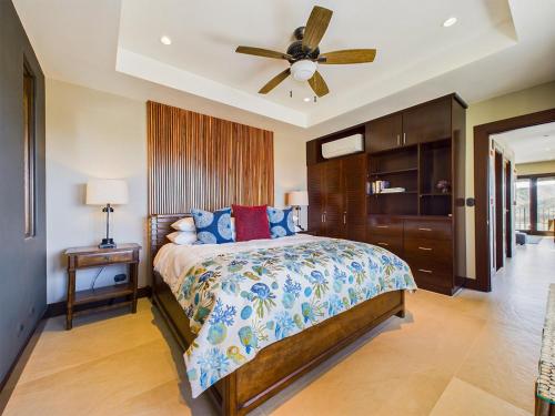 Cama o camas de una habitación en 360 Splendor 102 - Breathtaking Ocean View