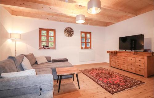 TV a/nebo společenská místnost v ubytování Ferienhaus Im Suedburgenland