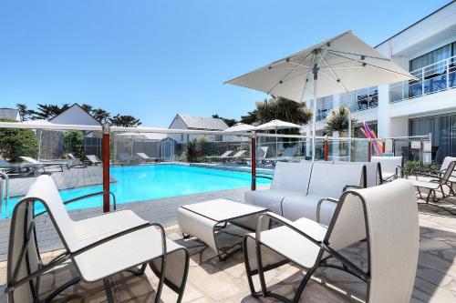 Πισίνα στο ή κοντά στο Best Western Hôtel Le Bellevue Quiberon