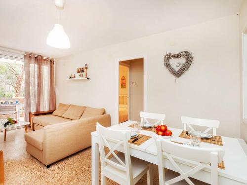 Apartment cye 6 Cap Salou by Interhome