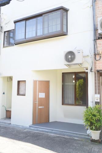 Osaka Tsutenkaku Tennoji Villa House 【五室二厅二卫浴】