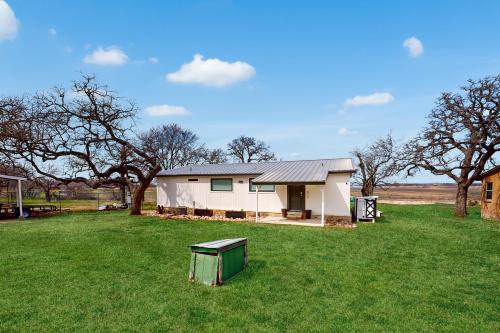 Lake Buchanan Living – Photos 2