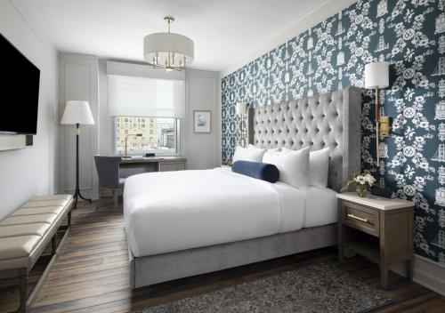 Beacon Grand, A Union Square Hotel Image